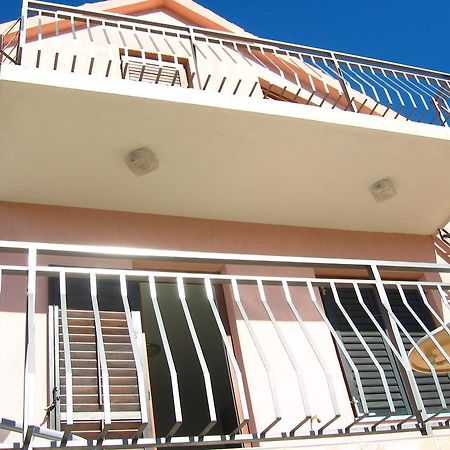 Apartment Vrulje Gornji Karin Ngoại thất bức ảnh
