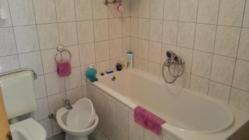 Apartment Vrulje Gornji Karin Ngoại thất bức ảnh